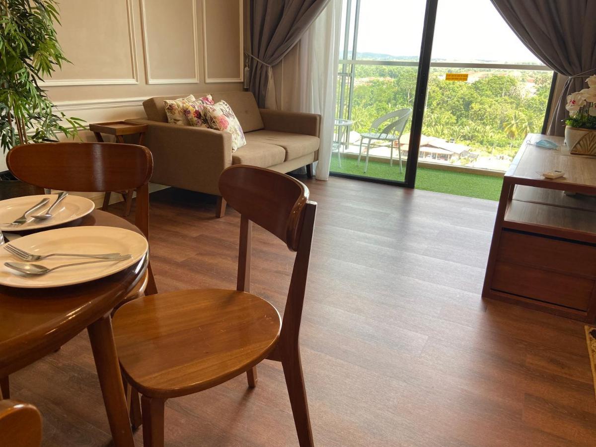 De Lavelle Suites @ Timur Bay Seafront Residence Kuantan Exterior foto